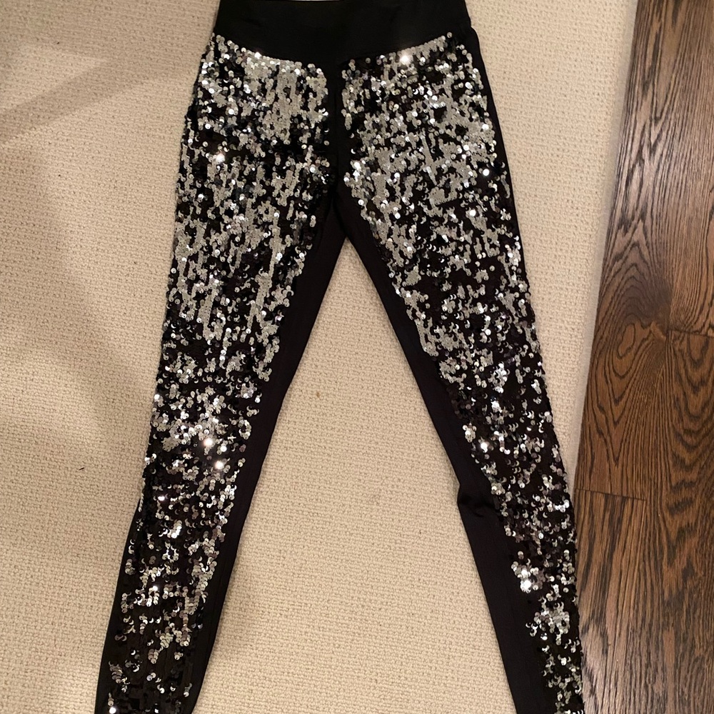 Nordstrom sequin leggings // small